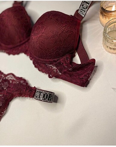 l Beden Victorias Secret Sütyen Takımı(85B)