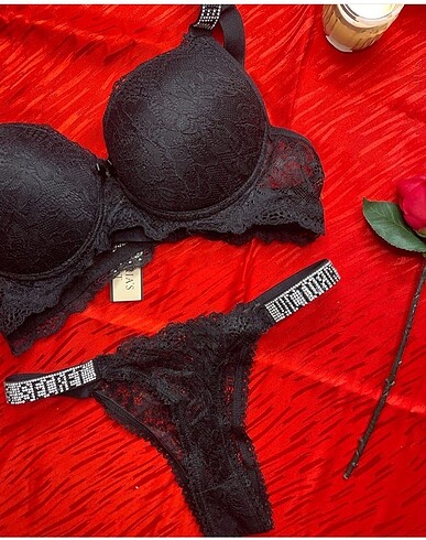 Victorias Secret Sütyen Takımı