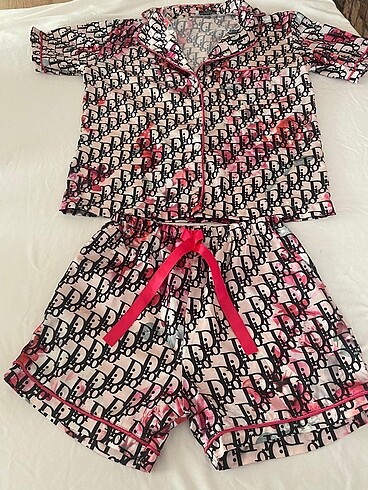 Dior Pijama Takımı