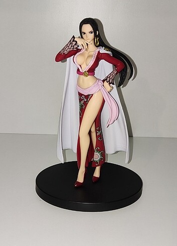 Boa Hancock One Piece Figürü