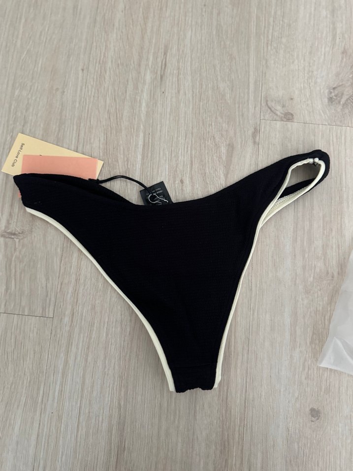 Los Ojos Bikini Altı - Görsel 4