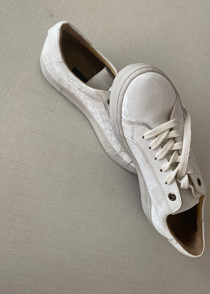 Spor ayakkabi - Görsel 4