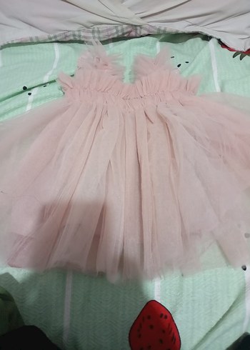 Kolsuz Pembe Fırfırlı Kız Çocuk Elbisesi
