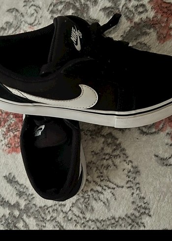 Nike Spor Ayakkabı - Görsel 2