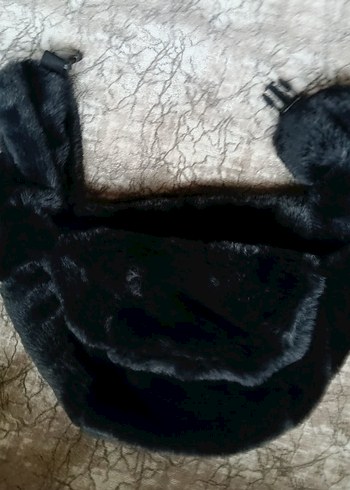 Siyah Kürklü Kadın Şapka - Görsel 3