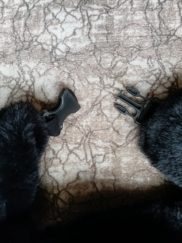 Siyah Kürklü Kadın Şapka - Görsel 4