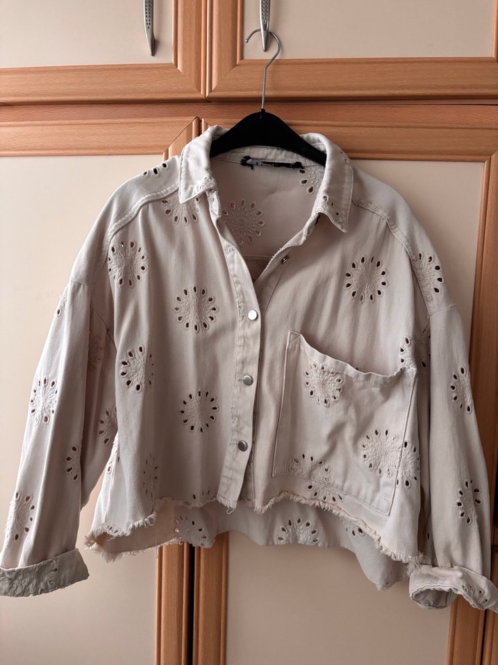 Bej Nakışlı Kadın Keten Gömlek - Görsel 3