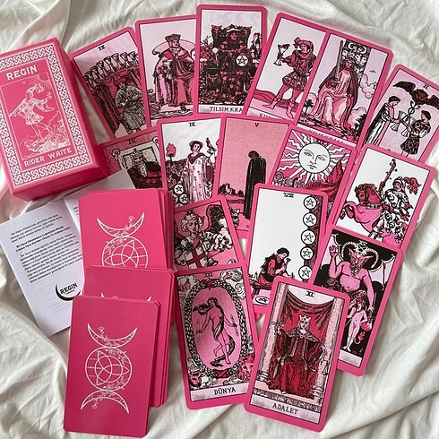 Regin Pink Rider Waite Tarot Destesi