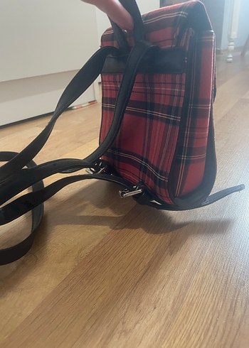 Tokalı Kırmızı Ekose Kadın Sırt Çantası - Görsel 2