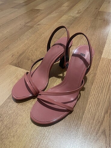 Zara Zara topuklu