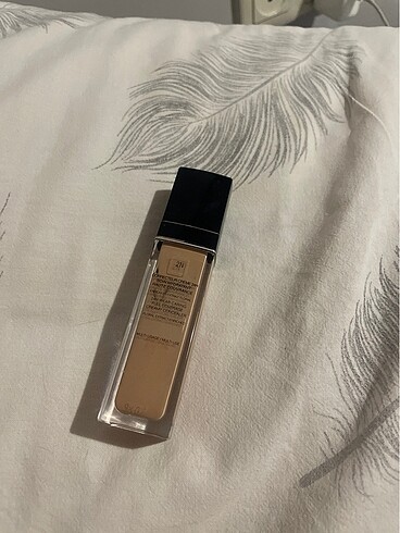 Dior Dior kapatıcı
