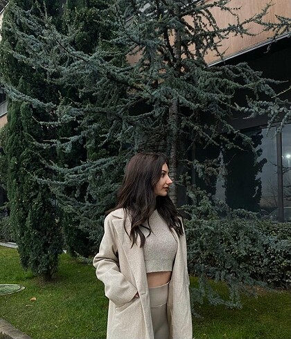 Zara Krem kaban