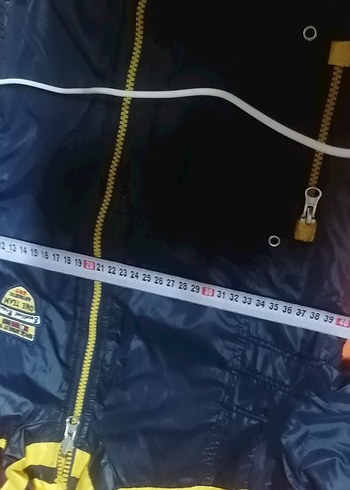 Yağmurluk yada rüzgarlık tam kapşönlü mont - Görsel 4