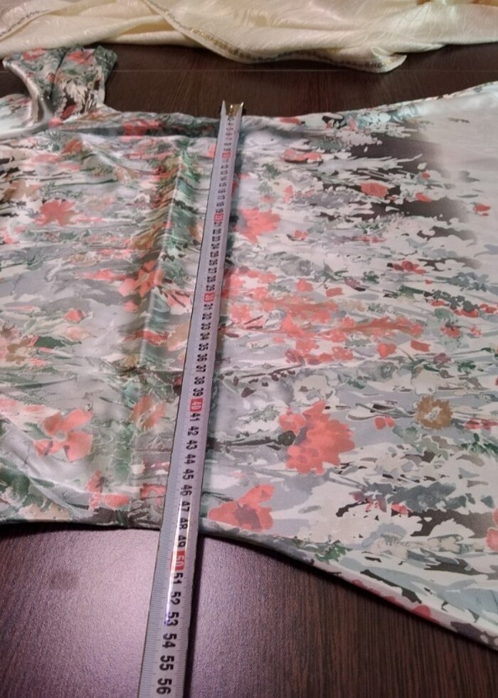 Yeni etiketli yeni sezon İpek saten elbise  - Görsel 5