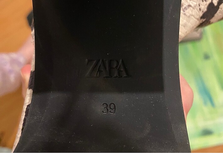 Zara Zara Desenli Topuklu Bot