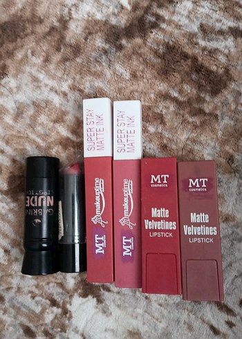 MT Matte Velvetines Bordo Ruj