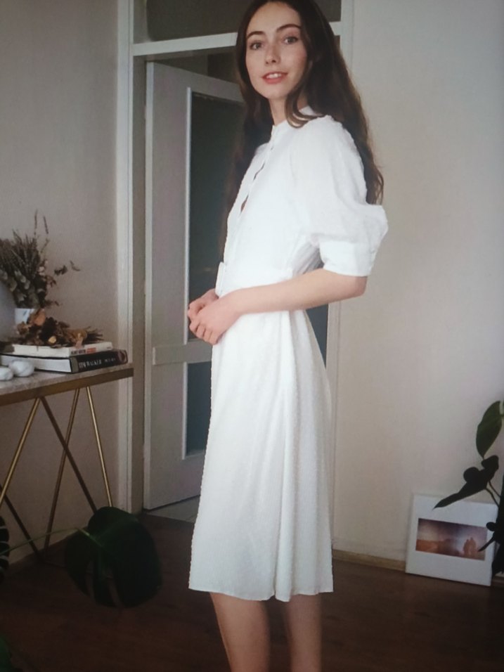 Düğmeli Beyaz Midi Vintage Elbise - Görsel 3