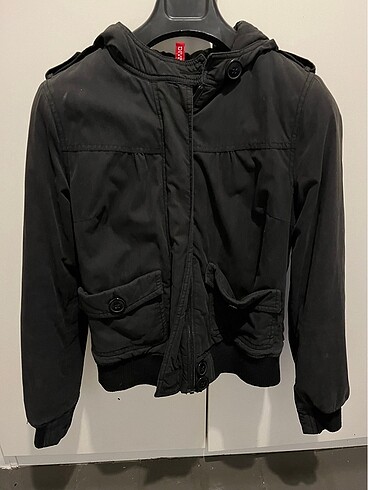 H&M mont