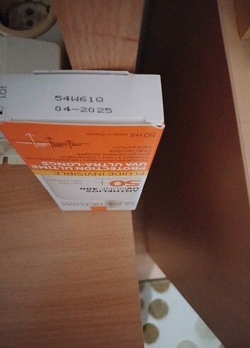 Beden Renk La Roche-Posay Anthelios UVmune Fluid Spf50 Güneş Kremi