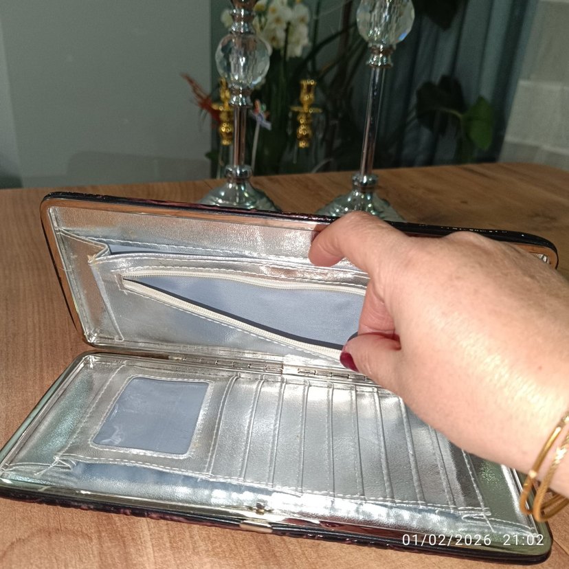 bordo renkli Yılan Desenli Deri Kadın Cüzdanı - Görsel 5