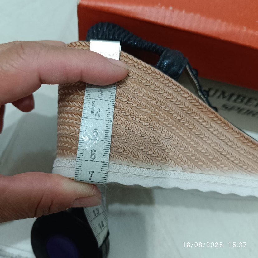 Siyah Dolgu Topuklu Yılan Desenli Kadın Sandalet - Görsel 5