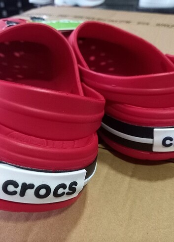 42 Beden Kırmızı Crocs Terlik