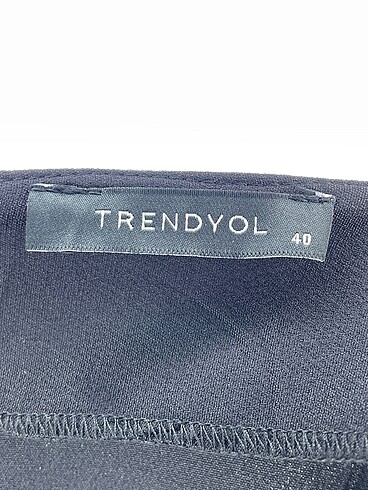 40 Beden siyah Renk Trendyol & Milla Kısa Elbise %70 İndirimli.