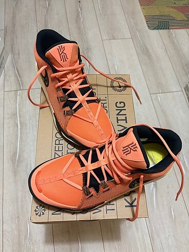 Nike Nike Kyrie irving