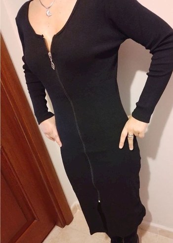 V YAKA FERMUARLI YIRTMAÇLI MİDİ ELBISE - Görsel 3