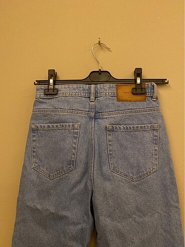 34 Beden mavi Renk Zara Mom Jean
