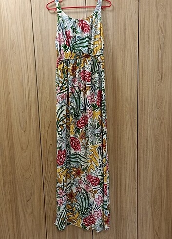 Çiçekli uzun elbise