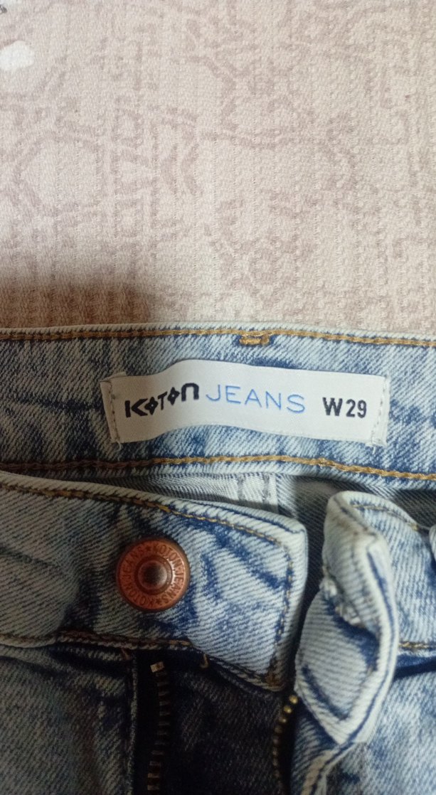 Loose Fit Mavi Mini Denim Şort - Görsel 4