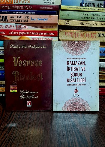 Beden Risale-i Nur Külliyatından 8 Kitap Seti
