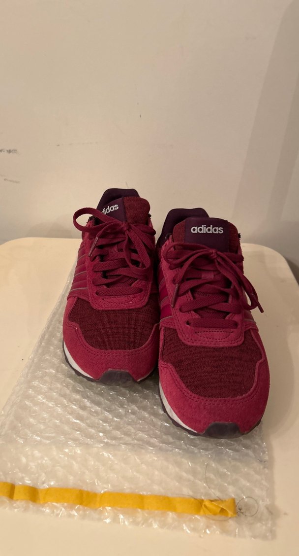 Bordo Adidas Kadın Spor Ayakkabı. Orijinal ürün. - Görsel 2