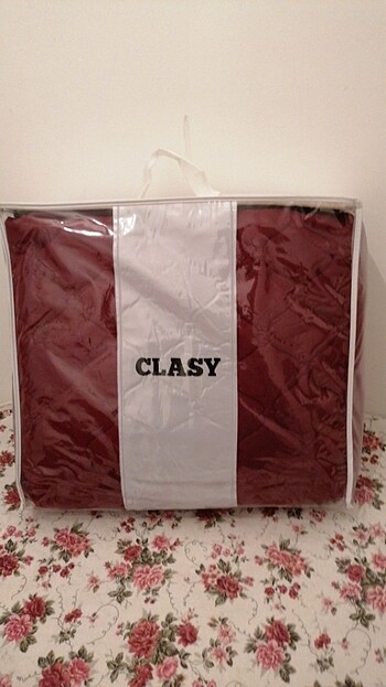 Clasy tek kişilik yatak örtüsü. 