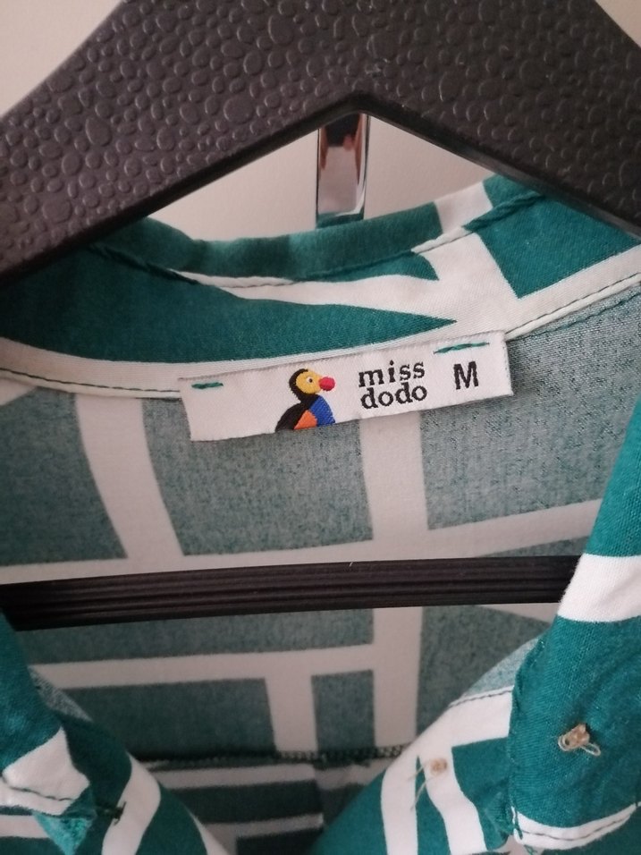 Uzun Kesim, Geometrik Desenli Yeşil Gömlek Elbise - Görsel 3