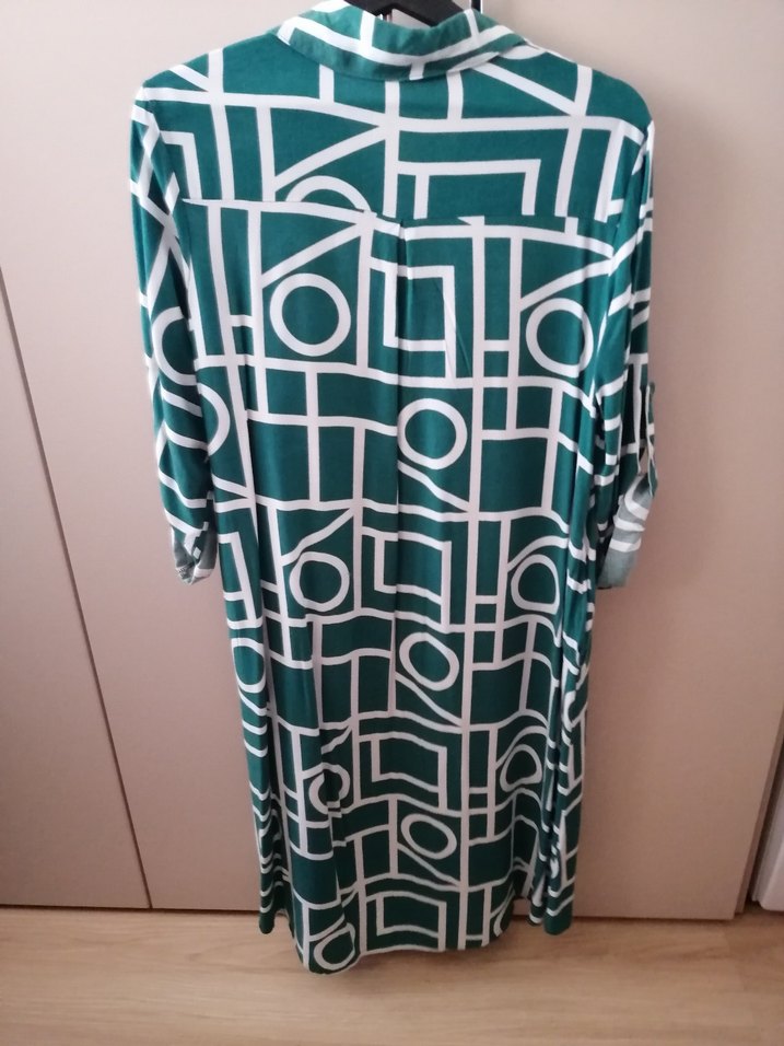 Uzun Kesim, Geometrik Desenli Yeşil Gömlek Elbise - Görsel 2