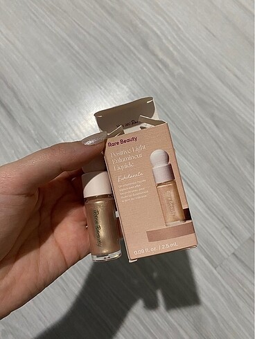  Beden rare beauty highlighter