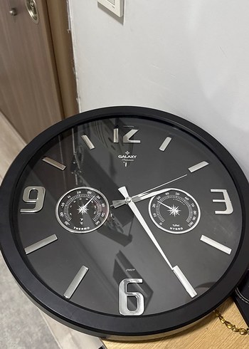 Galaxy Siyah Duvar Saati - Görsel 2