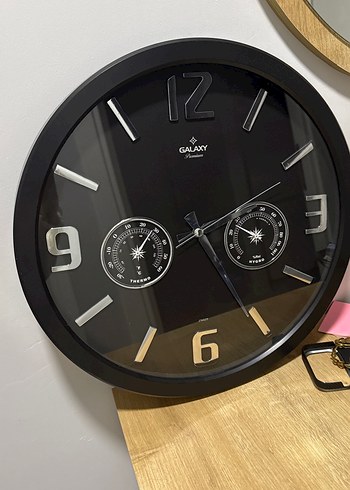 Galaxy Siyah Duvar Saati - Görsel 3