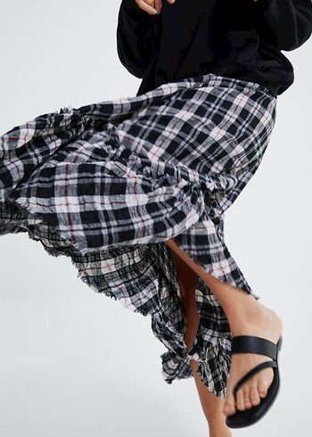 Zara Zara Kadın Siyah Midi Etek Fırfır Detaylı