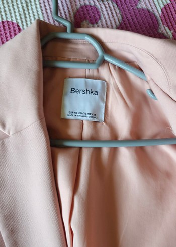 36 Beden Bershka Toz Pembe Düğmeli Kadın Blazer Ceket