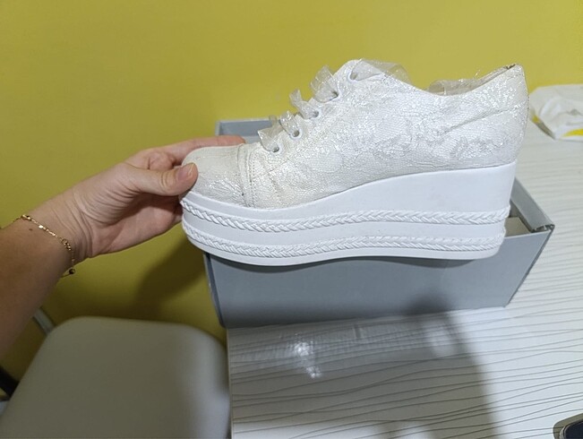 40 Beden beyaz Renk Converse tarzı dolgu topuk gelin ayakkabısı