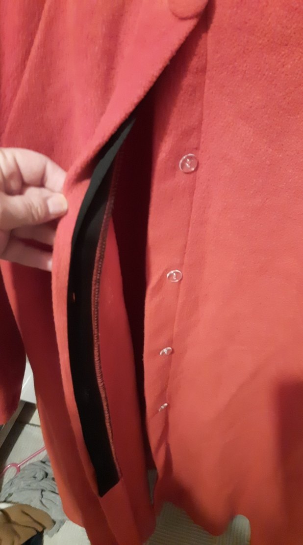 Kırmızı Uzun Kollu Düğmeli Kadın Kaban - Görsel 2