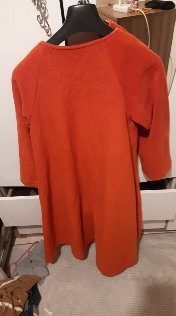 Kırmızı Uzun Kollu Düğmeli Kadın Kaban - Görsel 3