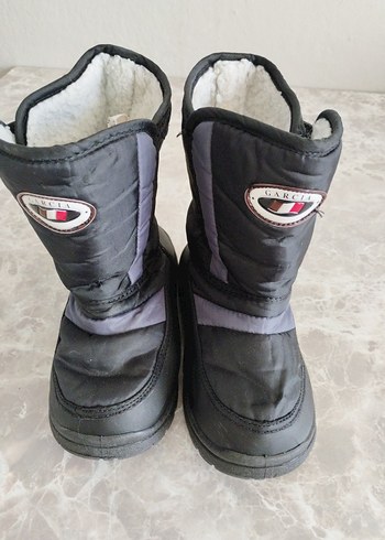 Gri Erkek Çocuk Kaydırmaz Bot