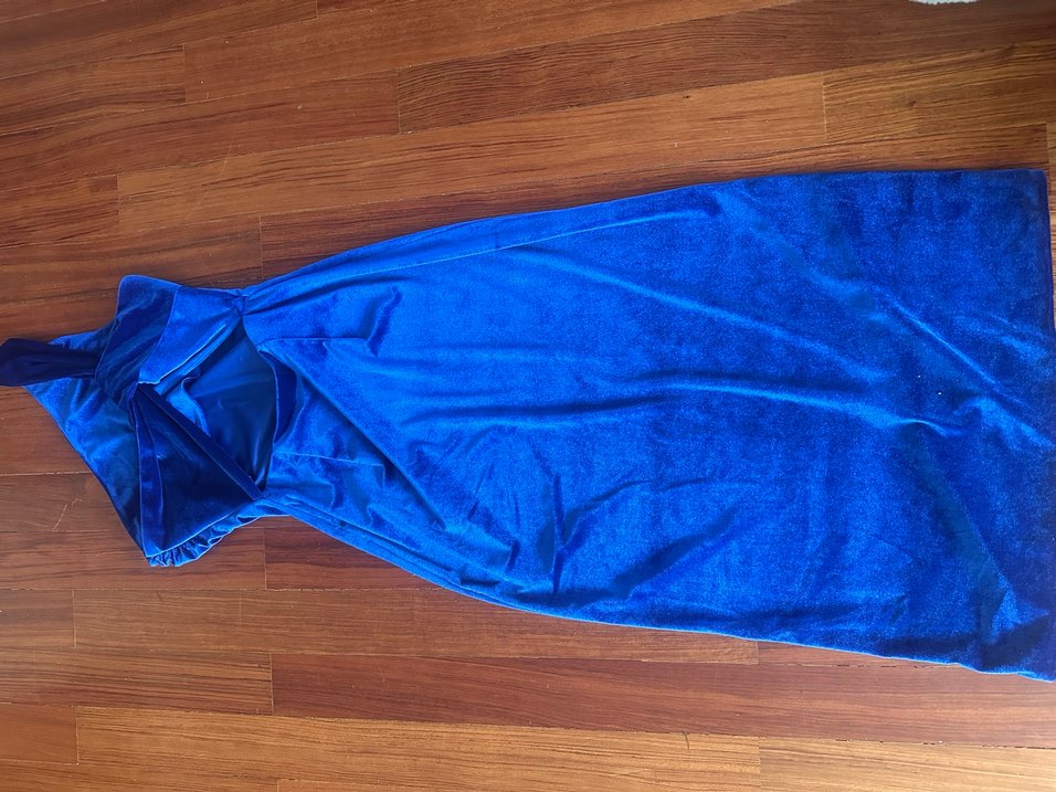 Zara Asymmetric velvet midi dress, yeni sezon - Görsel 5