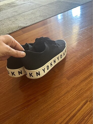 39 Beden Sneaker