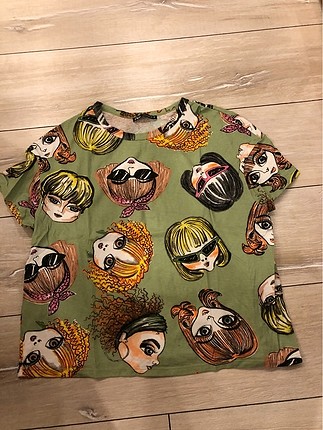 Zara çiçekli tshirt