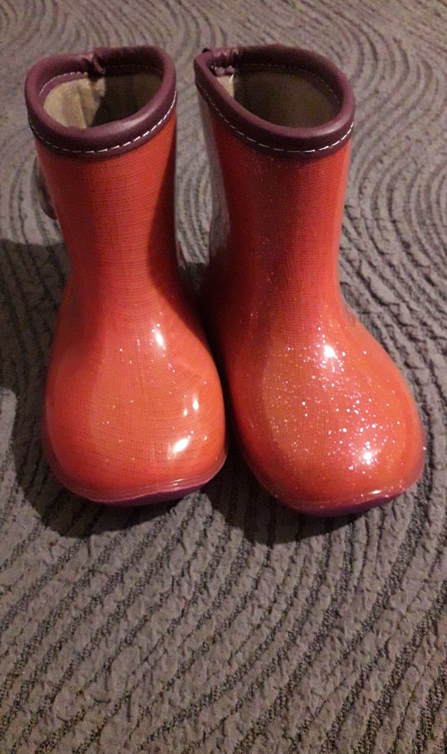 Kız Çocuk Parlak Kırmızı Kauçuk Bot - Görsel 2